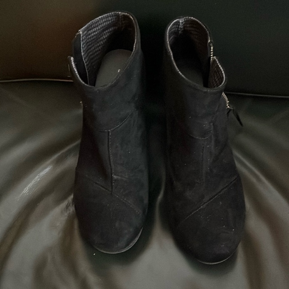 Black suede boots